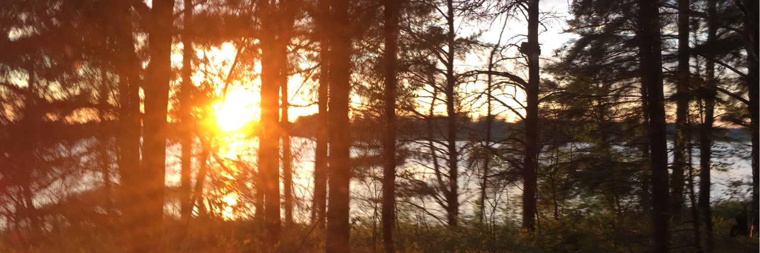 WeUseToVacation's profile banner image