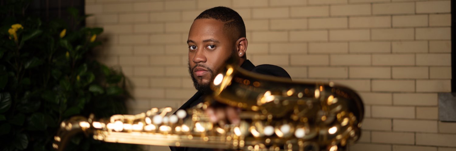 Sax_2012's profile banner image