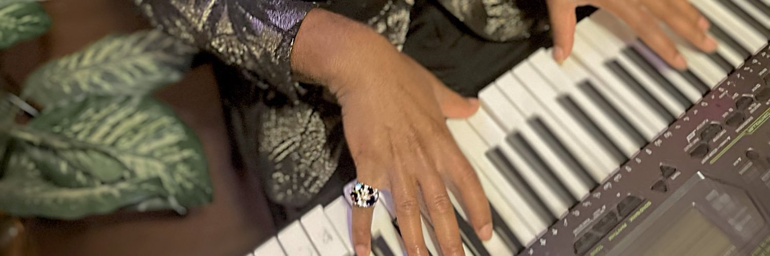 KingSounique's profile banner image