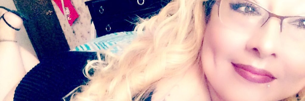 dena_dee_'s profile banner image