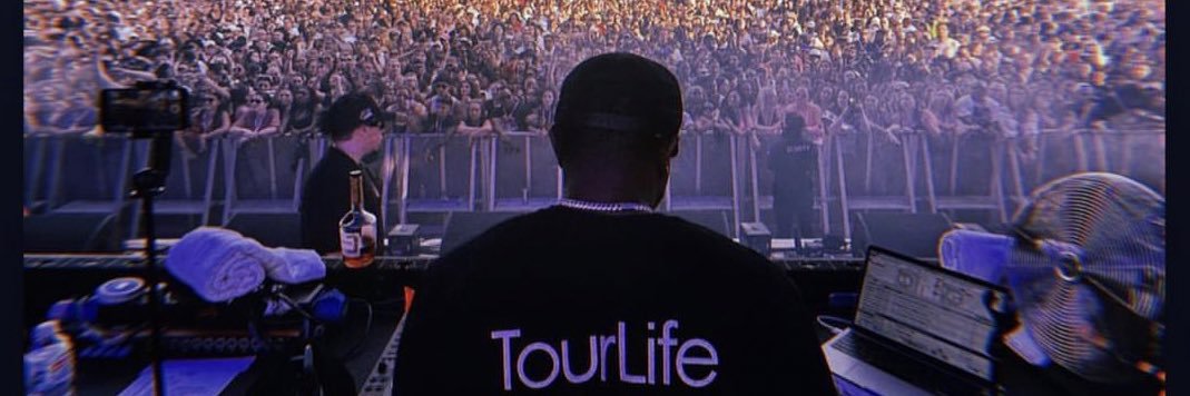 saygoej's profile banner image