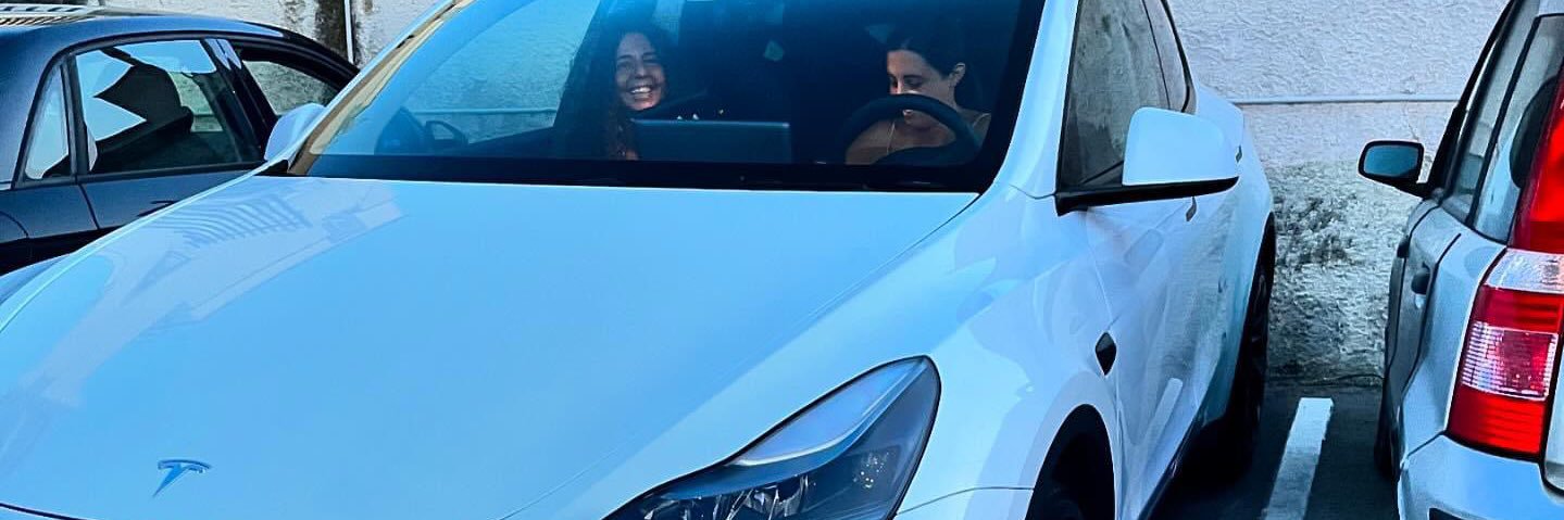 🤌🏼👎🏼 banner