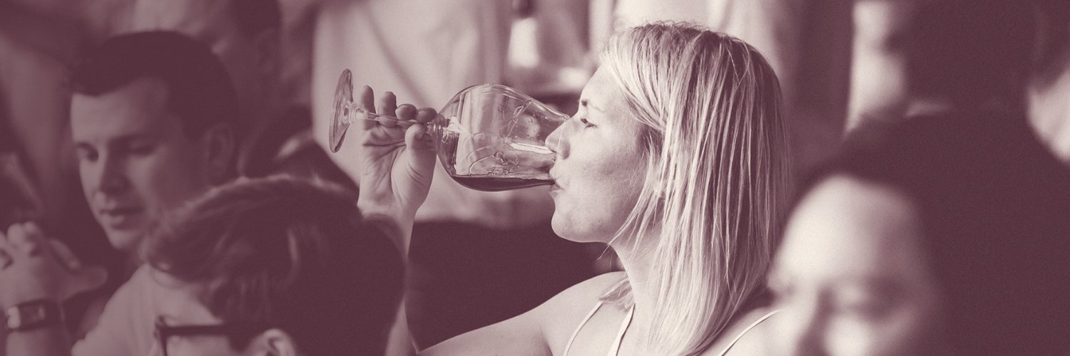PinotNoirNZ's profile banner image