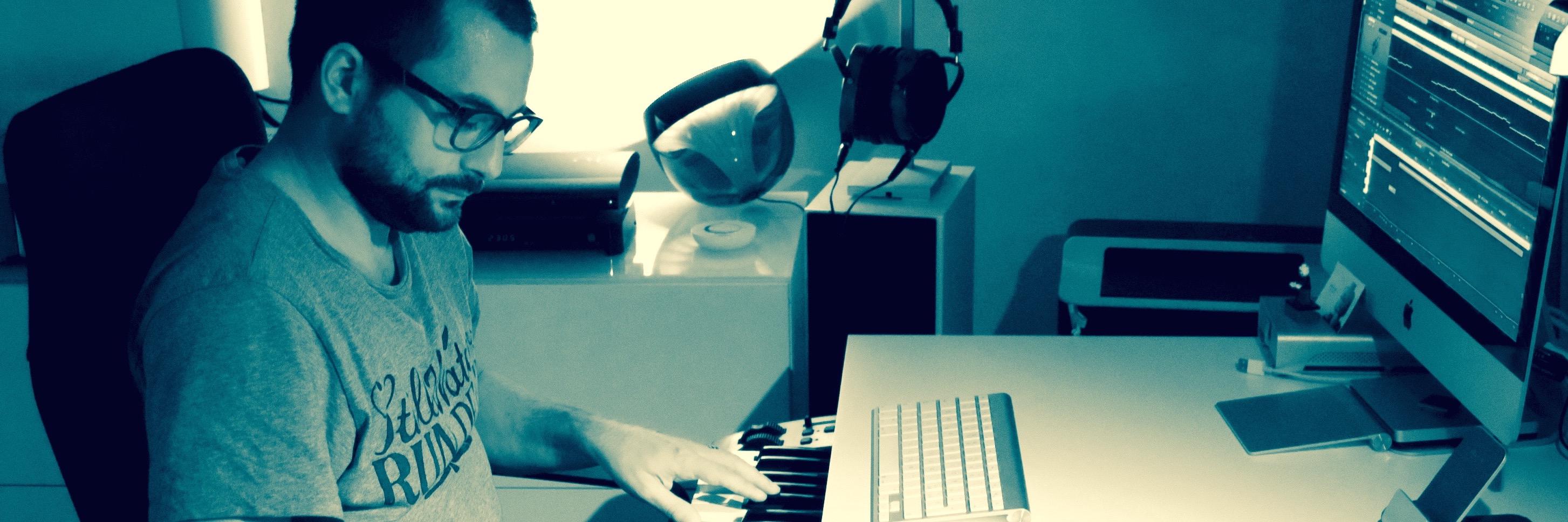 AxelDeluggi's profile banner image