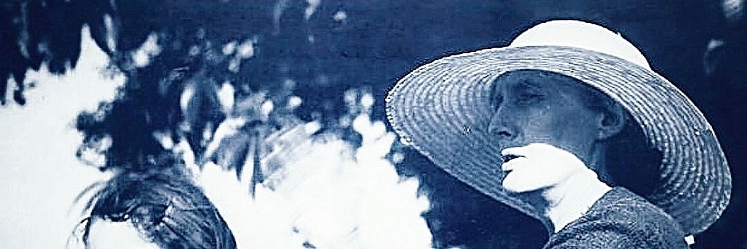 VWHulya's profile banner image