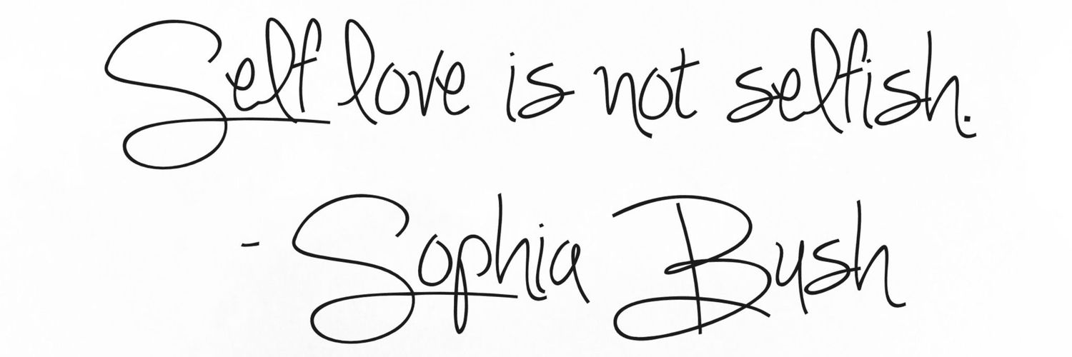 PaulineP04's profile banner image