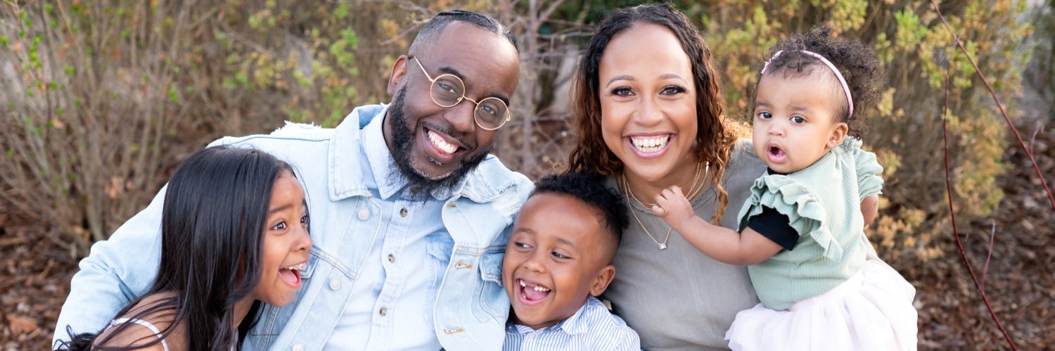 Yolanda Thomas banner