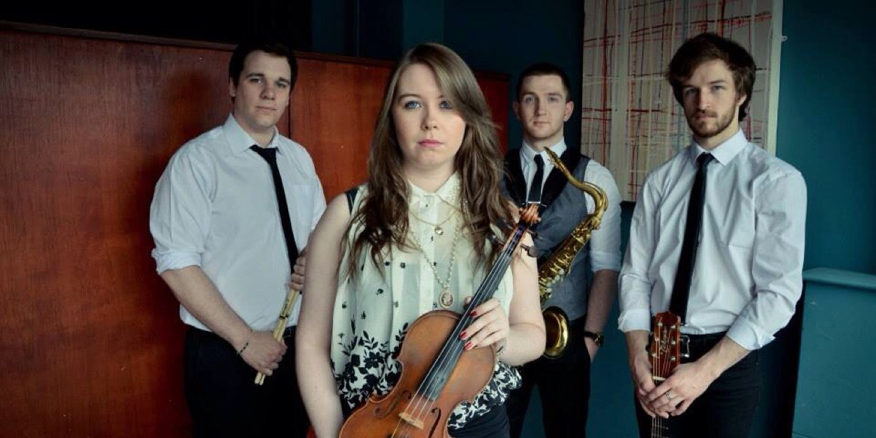 EmilyRoeRoe's profile banner image