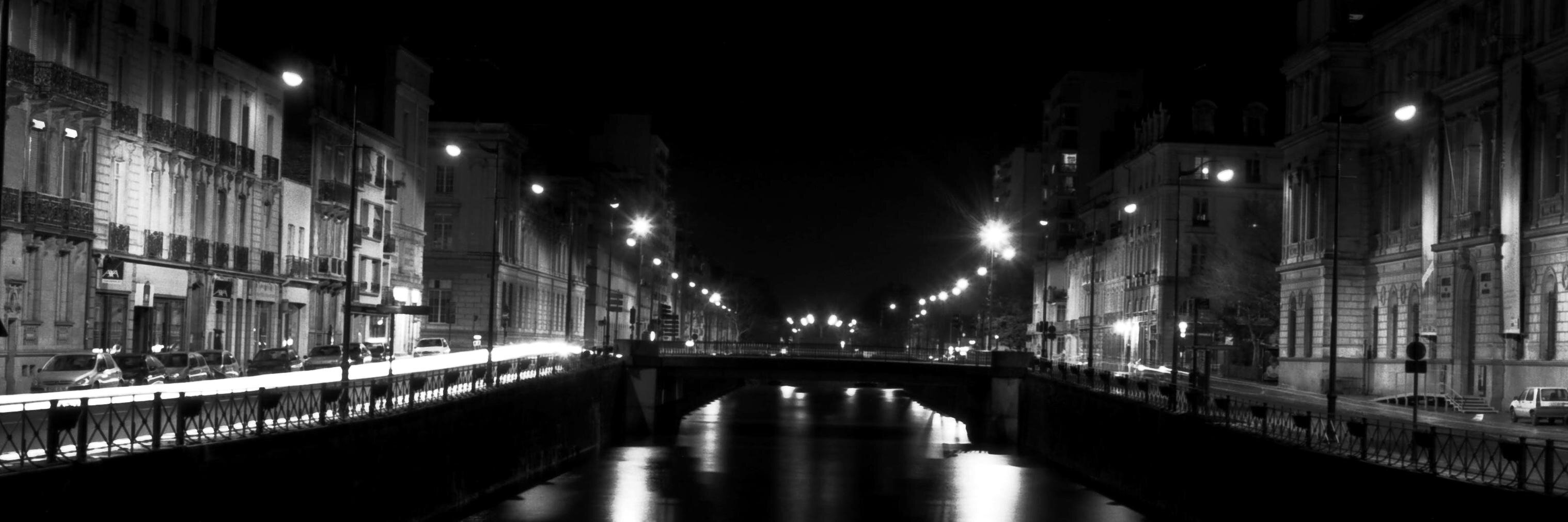 Adrienne1035's profile banner image