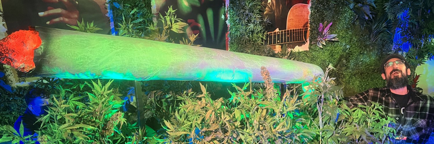 MonstroBerzerko's profile banner image