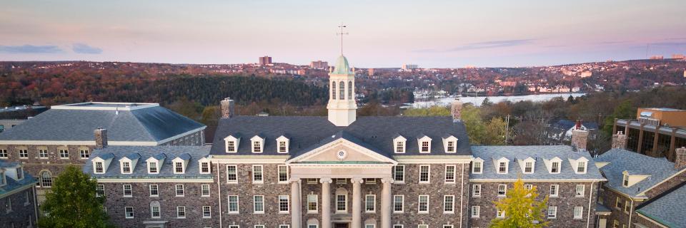 U of King's College banner