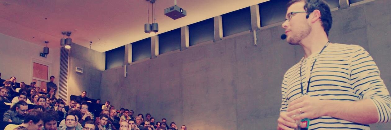 Devel.CZ banner