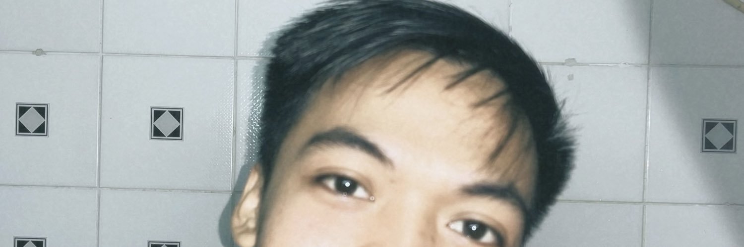 B a d banner
