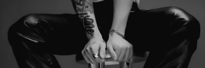 𝘕𝘪𝘯𝘢. banner