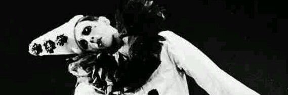 lillzhz's profile banner image