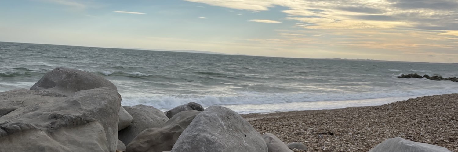 casswatts_'s profile banner image