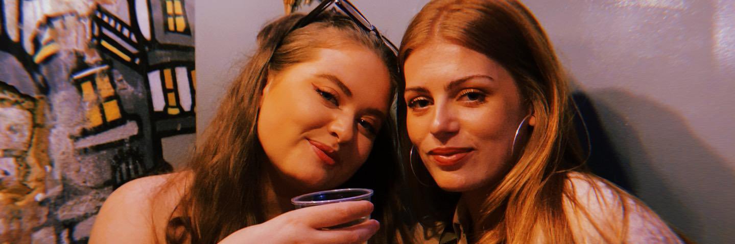 AnnaBowmanx's profile banner image