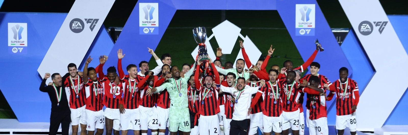 AlexisRiva15's profile banner image
