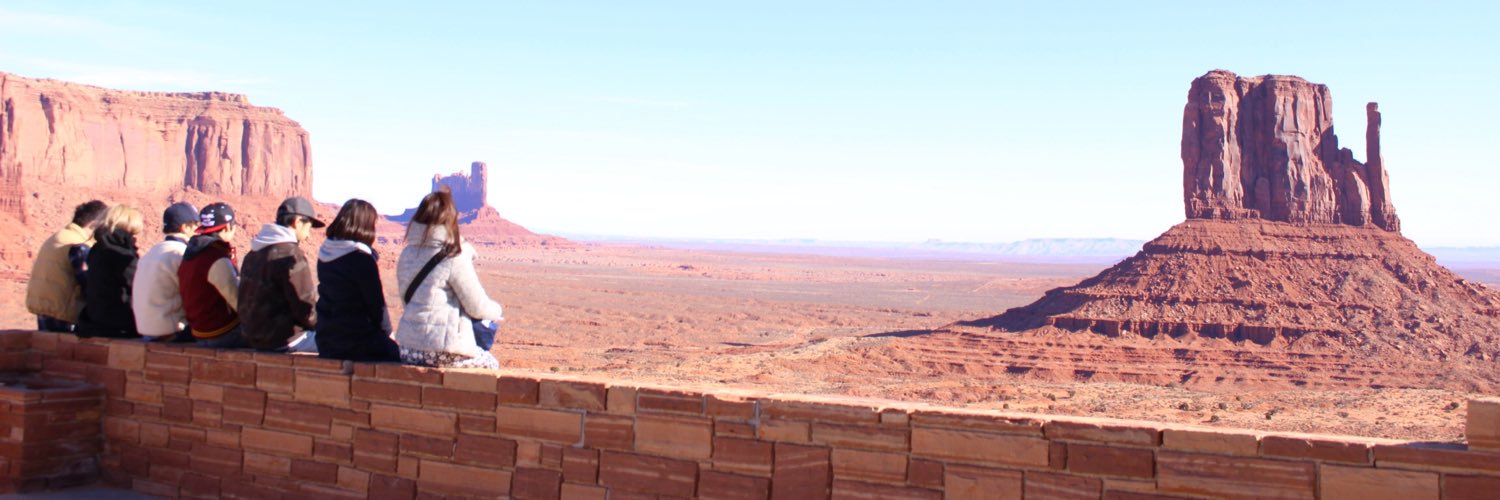 oooomi_11's profile banner image