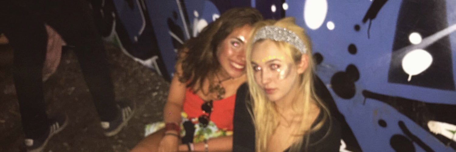 livnono's profile banner image