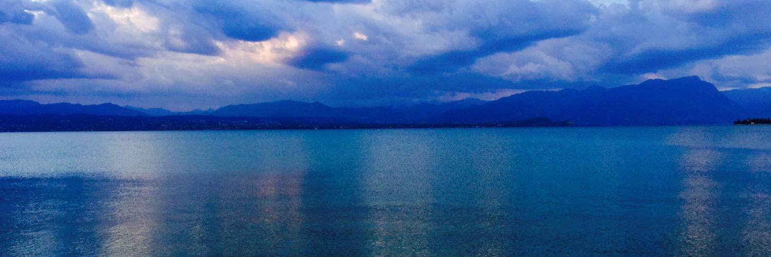iltosoo's profile banner image