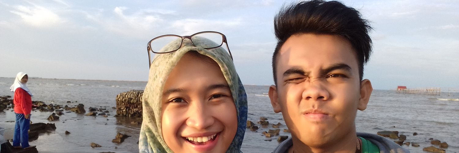 Khaholiedd's profile banner image