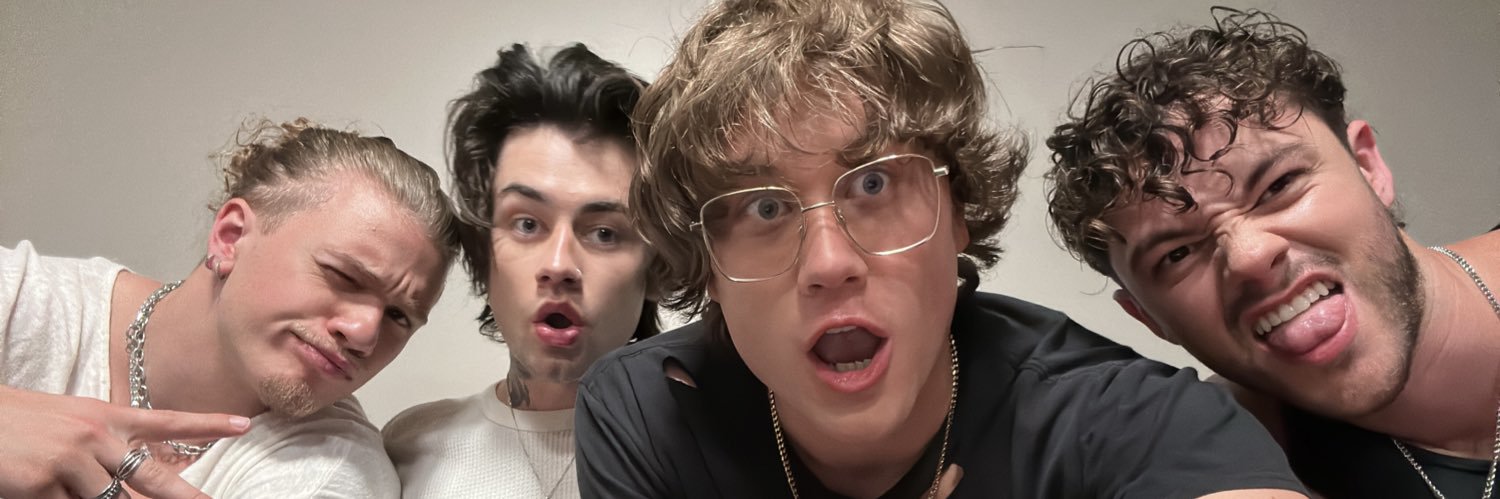 gratefulseavey's profile banner image