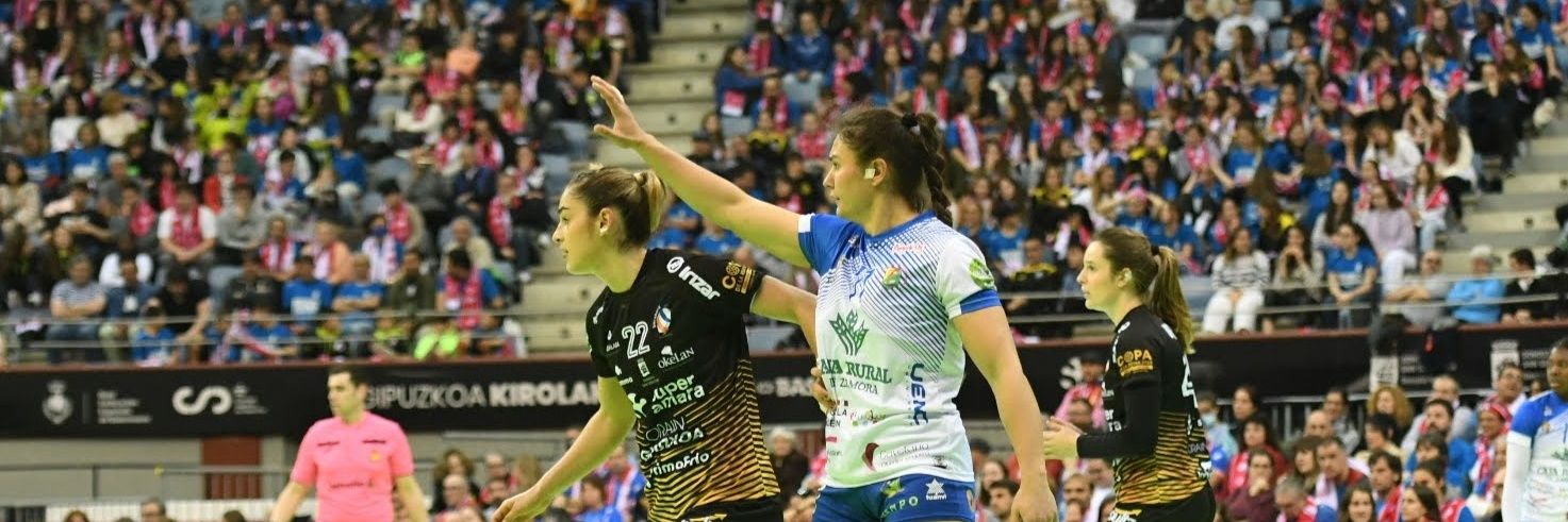 IsabelColias's profile banner image
