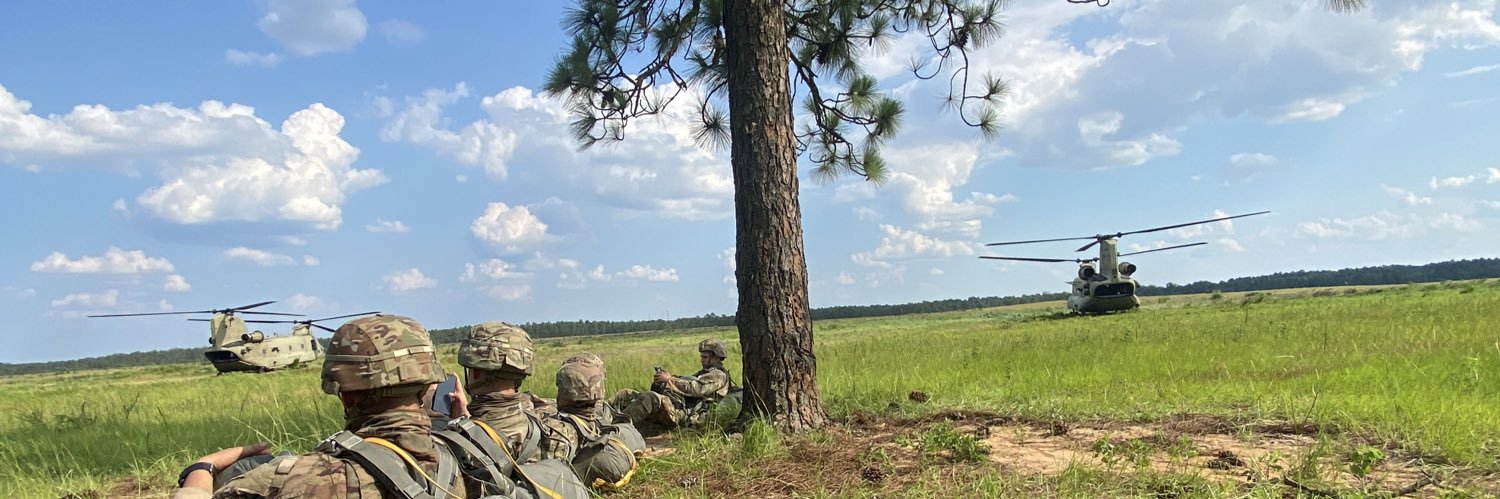 whenri11's profile banner image