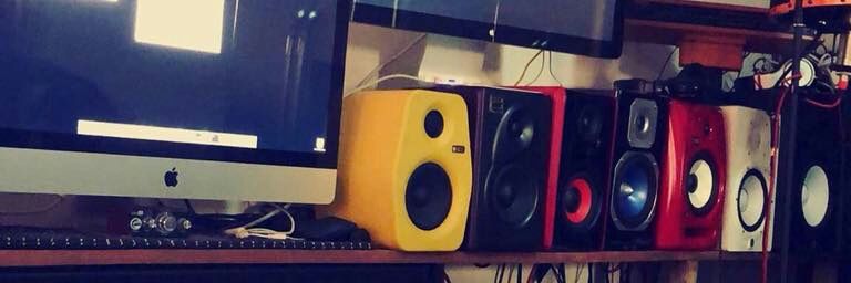 _Iscriss's profile banner image