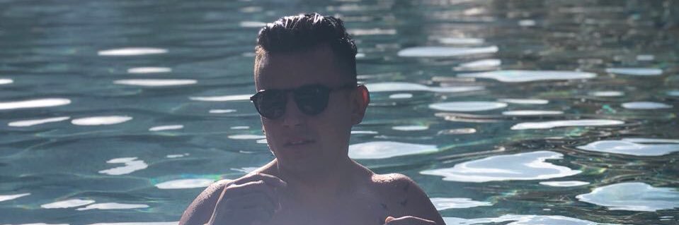 Mach_o_menos's profile banner image