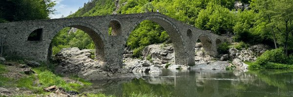 teoscure Profile Banner