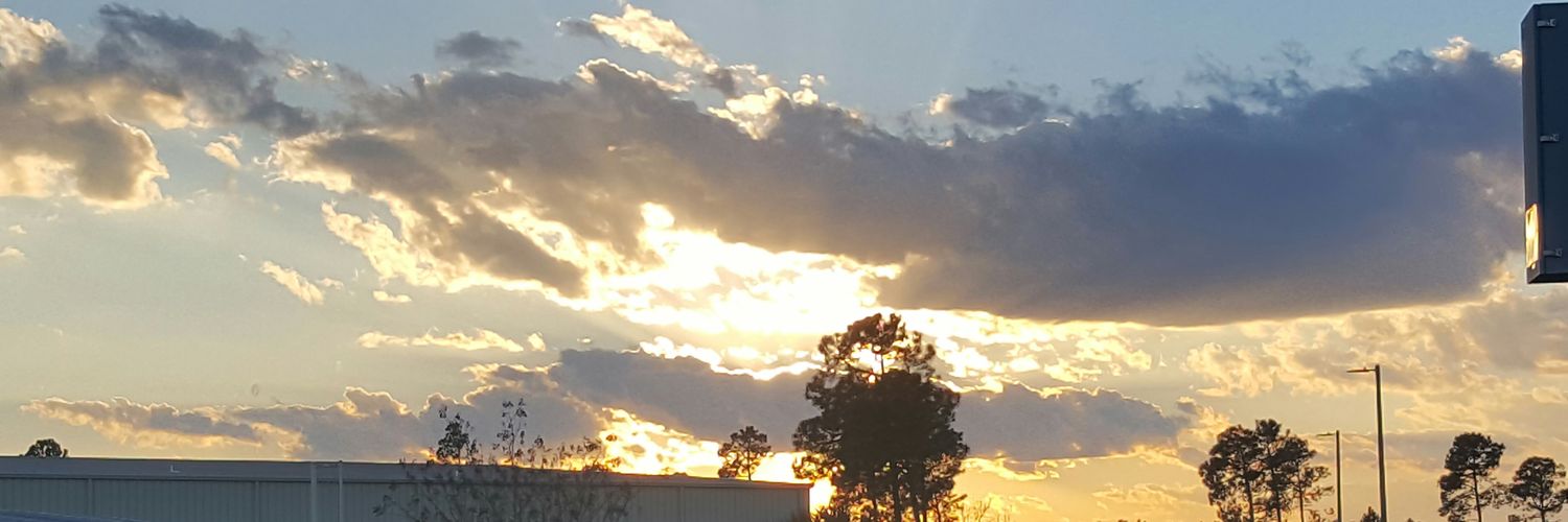 drewhead330's profile banner image