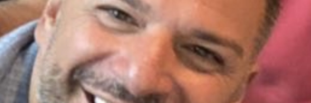 niko_petridis's profile banner image