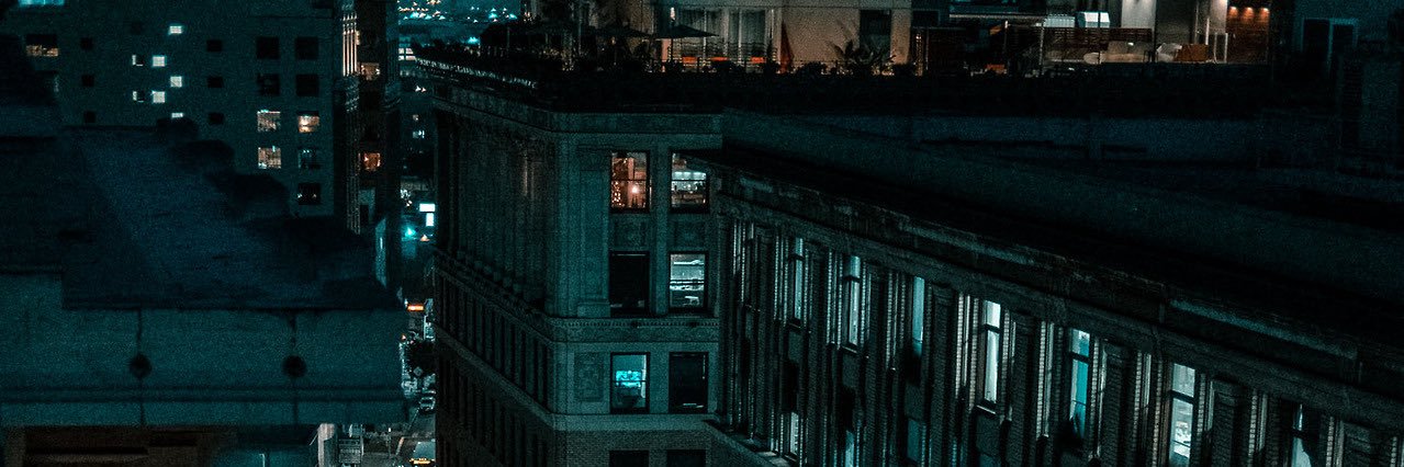 crème blû-ráy banner