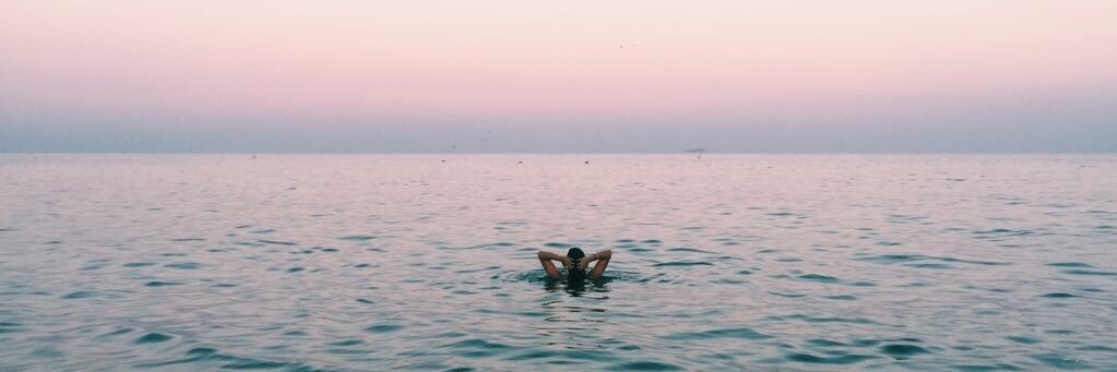 marina_vives's profile banner image