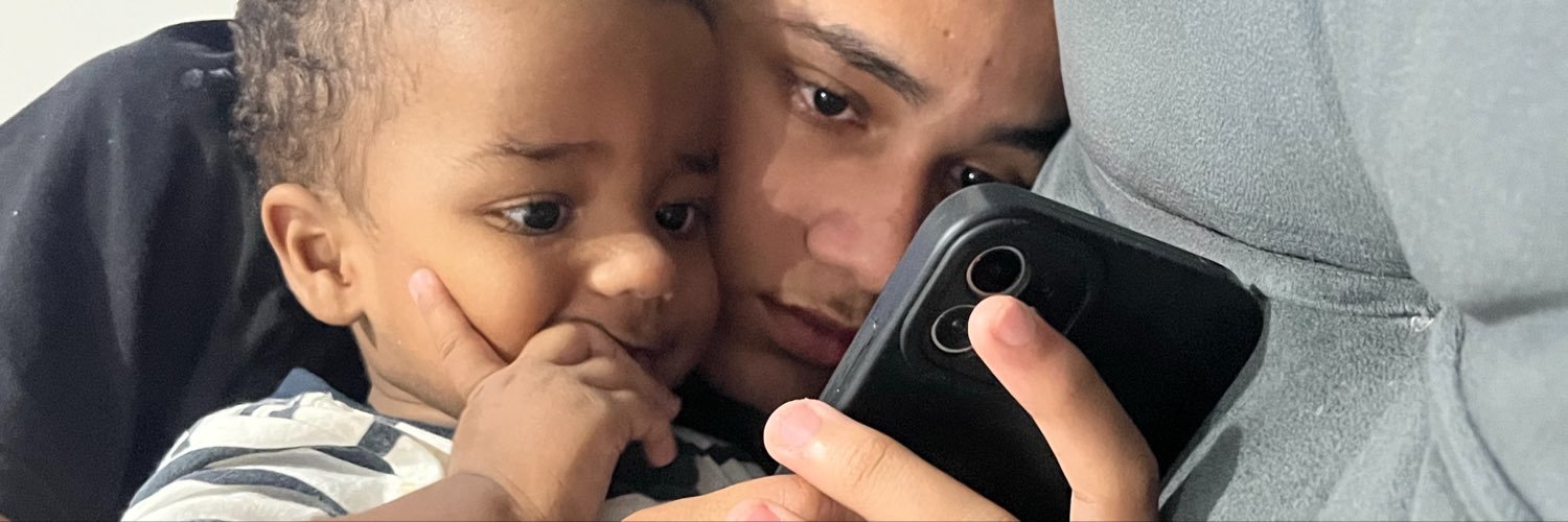 milena_fariaa's profile banner image
