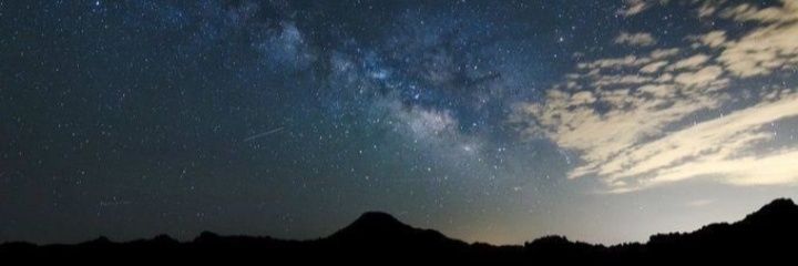 SerenTue's profile banner image