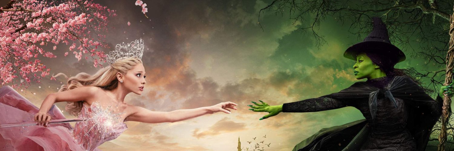 ArianaGrande INFO 🩷🫧 banner