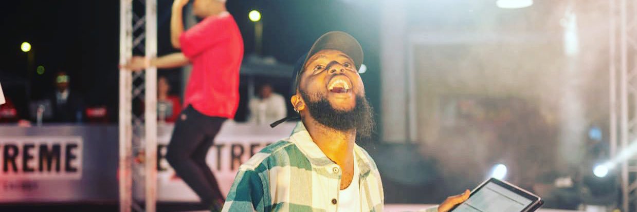 sphaka ngonyama banner