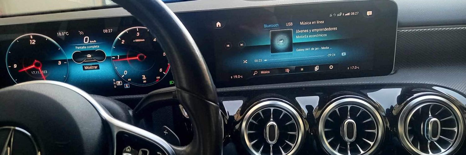 Mayra Argüelles banner