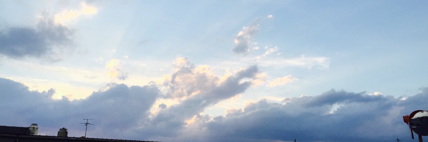 naaasom's profile banner image