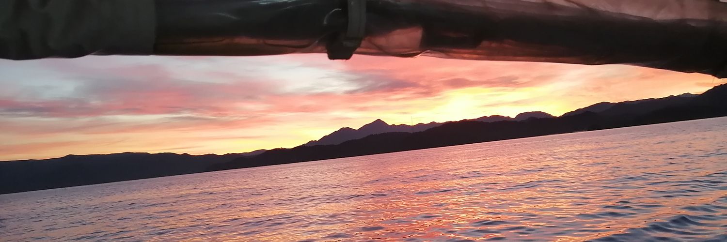 Suhell's profile banner image
