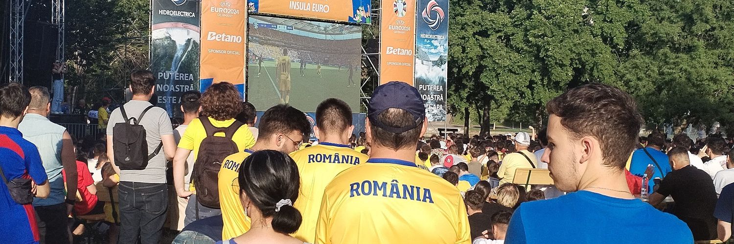 I need money 💰💰💰 banner