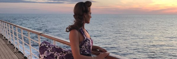 RobynMellor Profile Banner