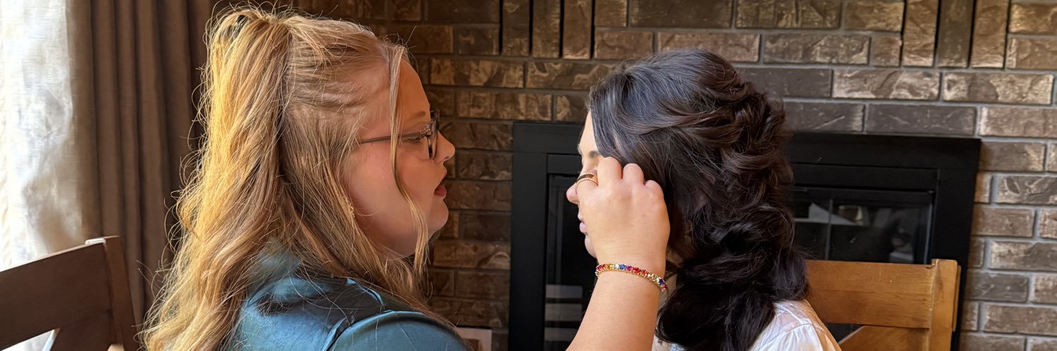 kinziewould's profile banner image