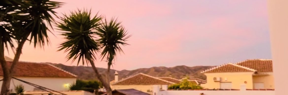 Amii90's profile banner image