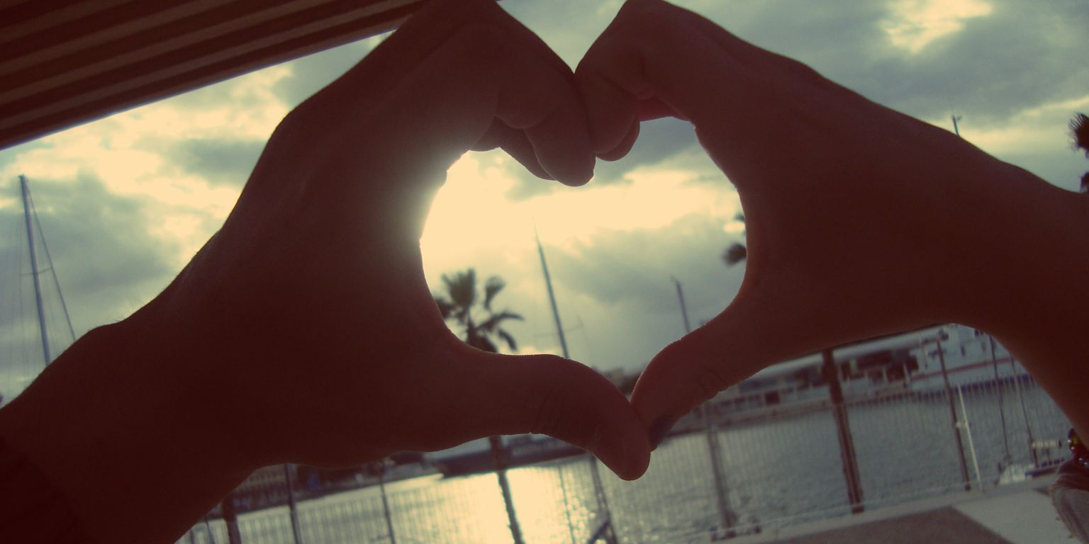 Lauramos18's profile banner image