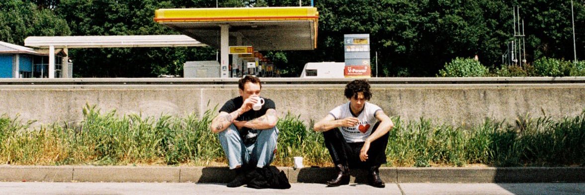 r0sall's profile banner image