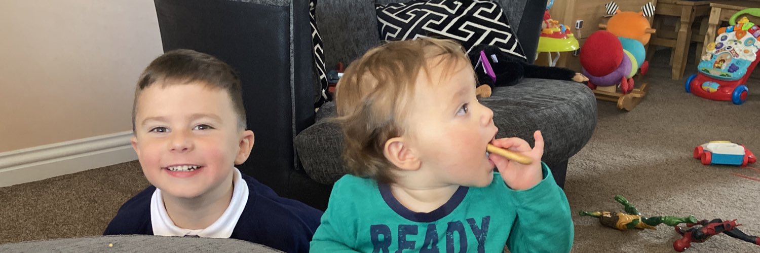 neiljleeuk's profile banner image